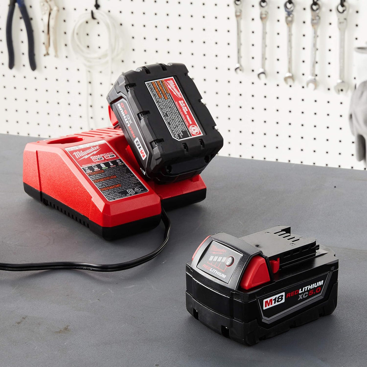 Milwaukee 48-59-1850 M18 RED LITHIUM XC 5.0 Ah Batteries (2) + 48-59-1812 M12 and M18 Multi Voltage Charger Kit