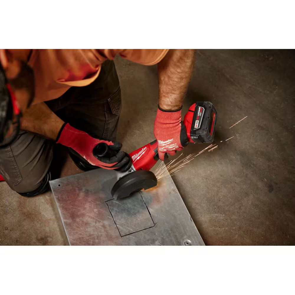 M18 18-Volt Lithium-Ion Brushless Cordless 4-1/2 In./5 In. Grinder with Paddle Switch with 5.0Ah Starter Kit